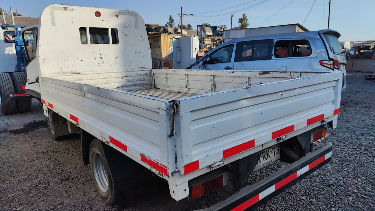  Mitsubishi CANTER 2016    EN DESARME